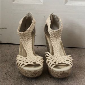 Women’s wedges 7.5